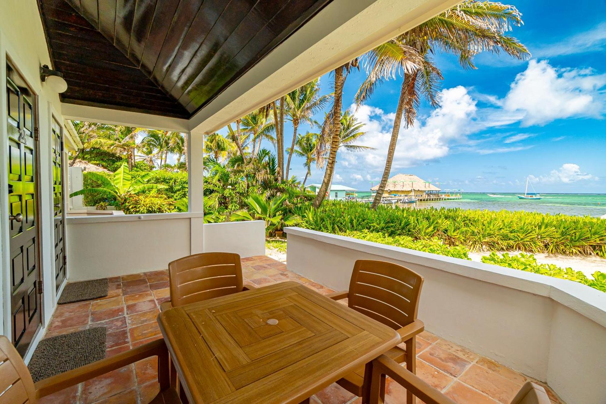 Tradewinds Paradise Villas San Pedro  Exterior foto